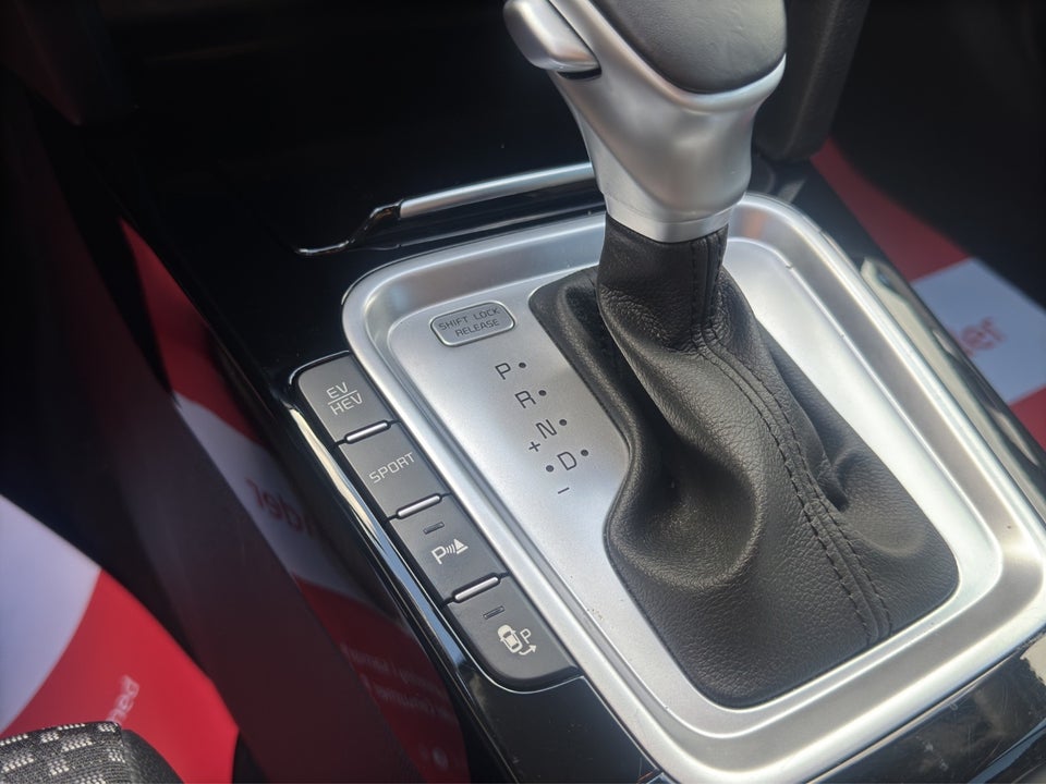 Kia XCeed 1,6 PHEV Upgrade DCT 5d