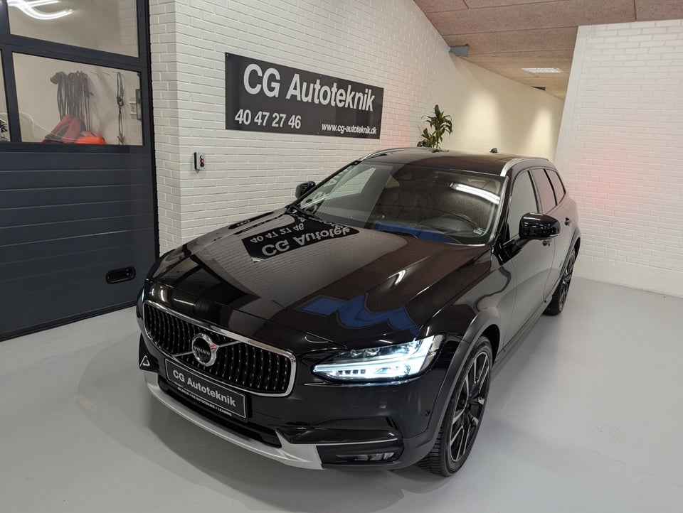 Volvo V90 CC 2,0 D5 235 aut. AWD 5d