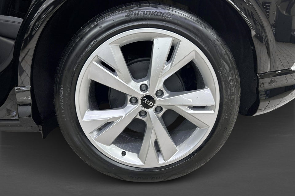 Audi Q4 e-tron 45 S-line Edition 5d