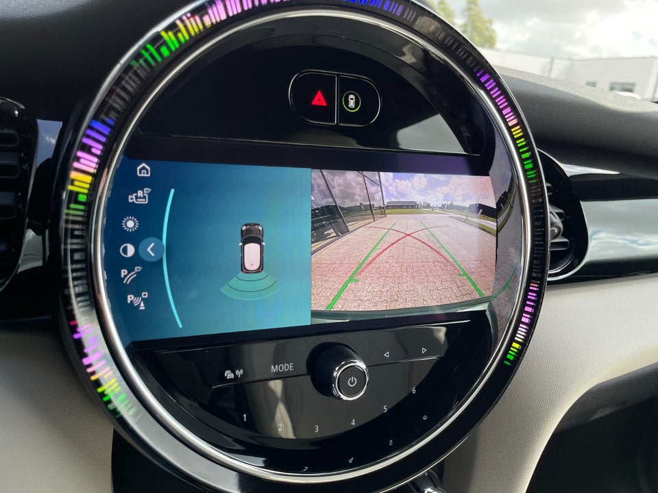 MINI Cooper SE Classic Trim 3d