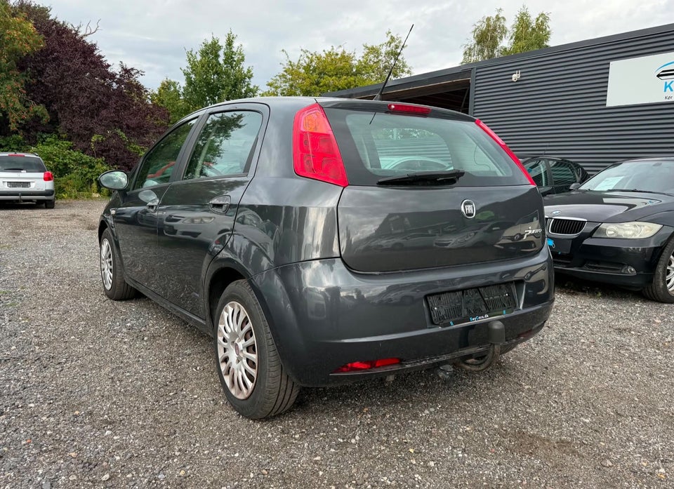 Fiat Grande Punto 1,4 Active 5d