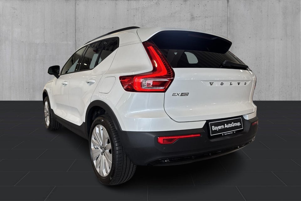 Volvo EX40 Extended Range Core 5d