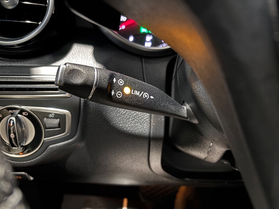 Mercedes C200 2,0 Avantgarde stc. aut. 5d