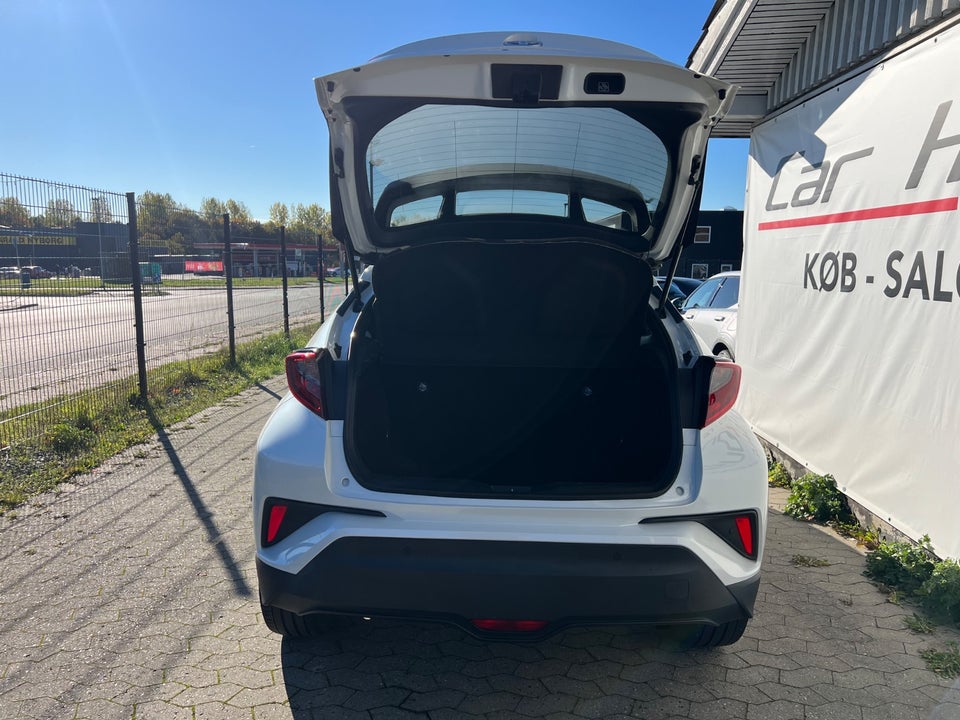 Toyota C-HR 1,8 Hybrid C-LUB Premium CVT 5d