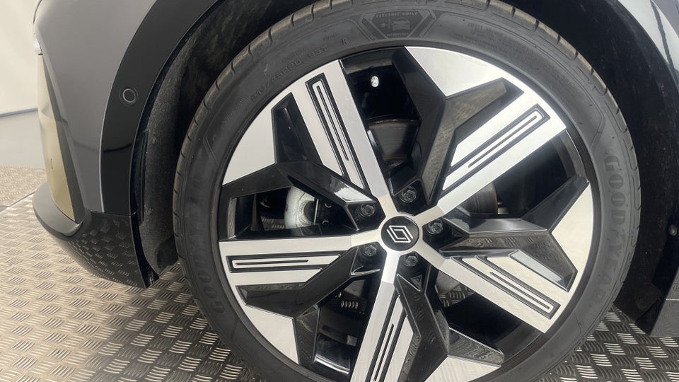 Renault Megane E-Tech 60 Iconic 5d