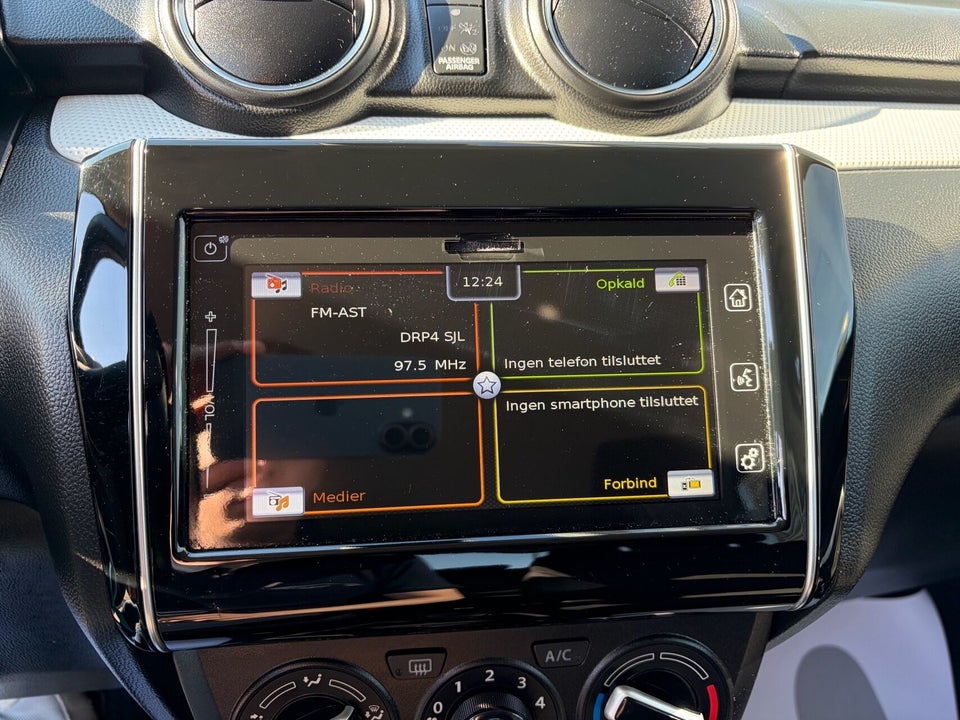 Suzuki Swift 1,2 mHybrid Action CVT 5d