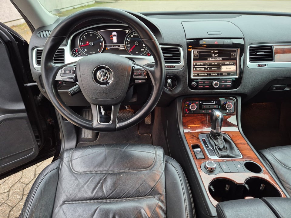 VW Touareg 3,0 V6 TDi Tiptr. 4Motion BMT 5d