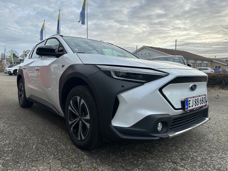 Subaru Solterra 71 Limited 5d