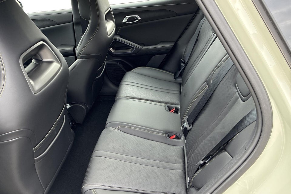 BYD Atto 2 46 Boost 5d