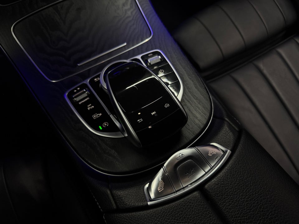 Mercedes E300 2,0 AMG Line Cabriolet aut. 2d