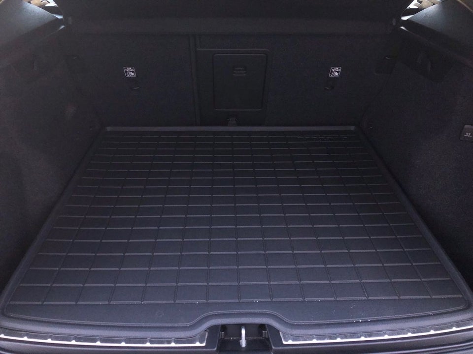 Volvo XC40 1,5 T4 ReCharge Plus Bright aut. 5d
