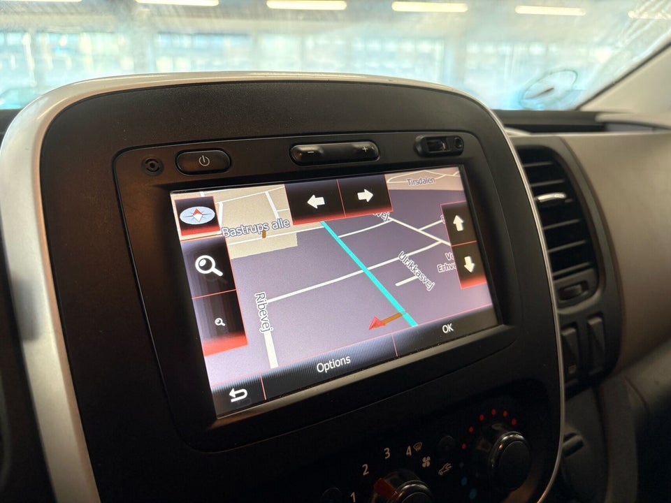 Renault Trafic T29 1,6 dCi 145 L2H1 Mandskabsvogn 6d