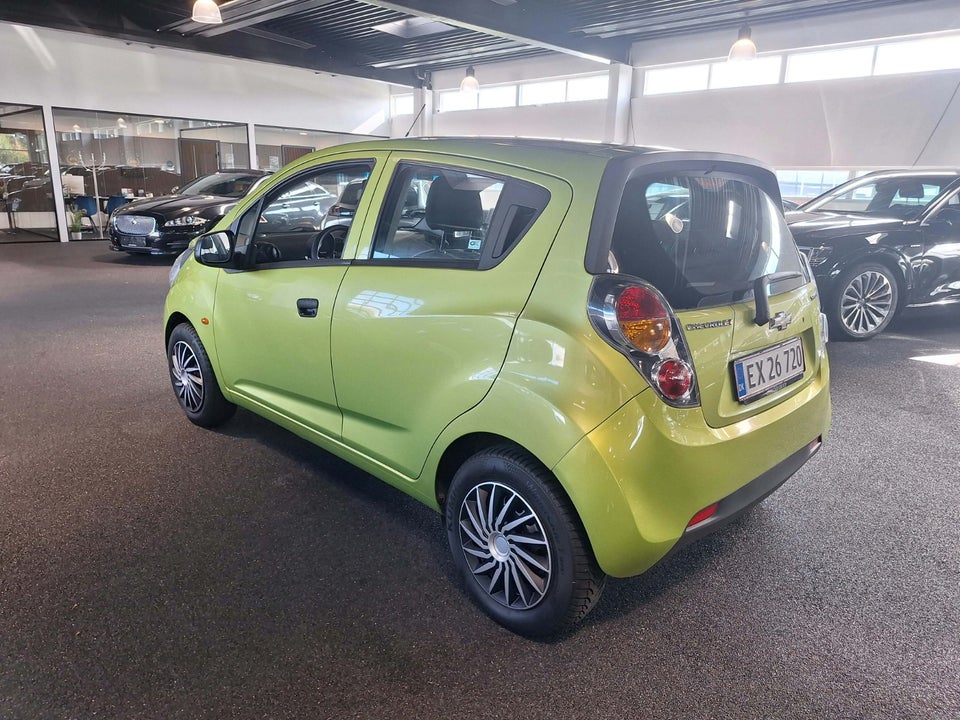 Chevrolet Spark 1,0 LS 5d