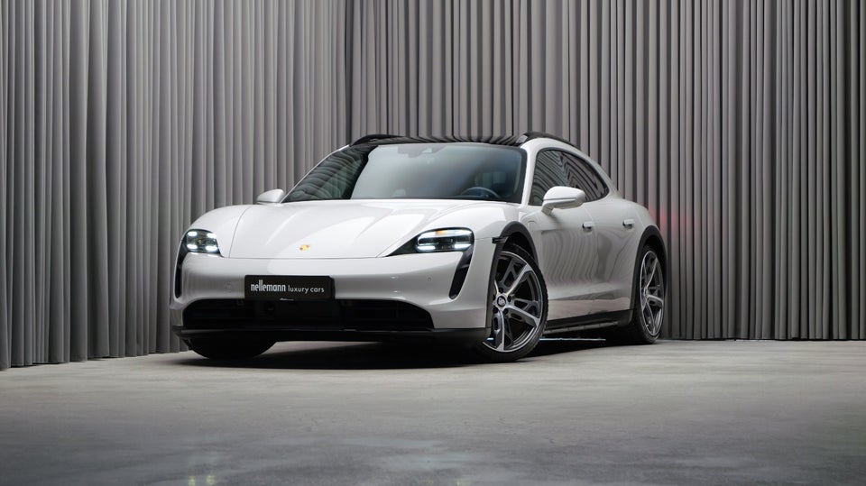 Porsche Taycan 4 Performance+ Cross Turismo 5d