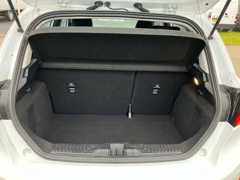 Ford Fiesta 1,1 Ti-VCT Connected 5d