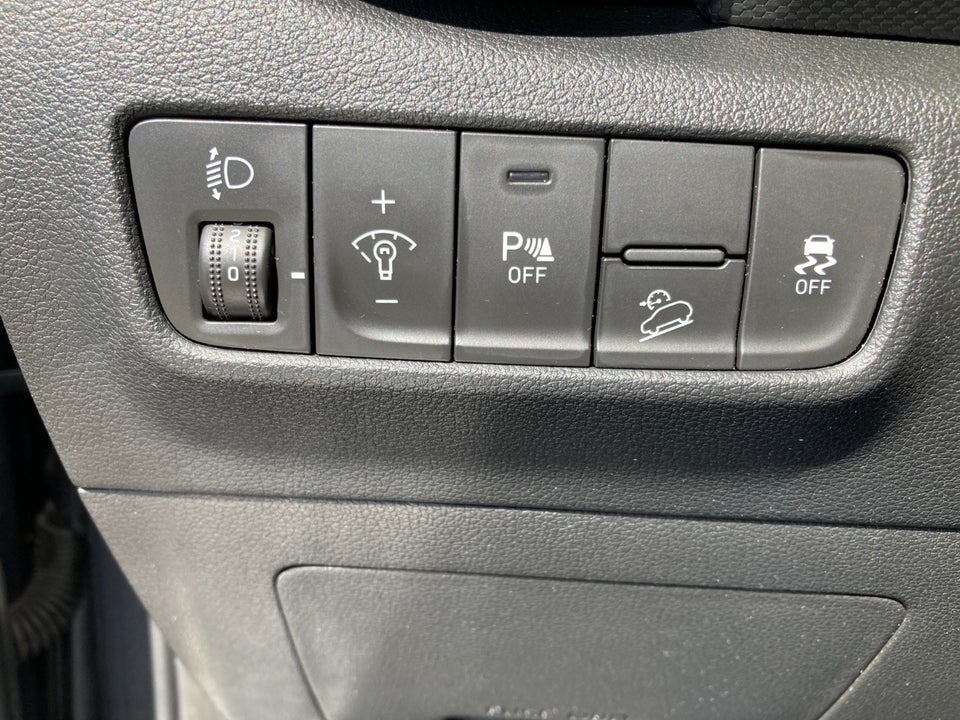 Hyundai Kona 1,0 T-GDi Essential 5d
