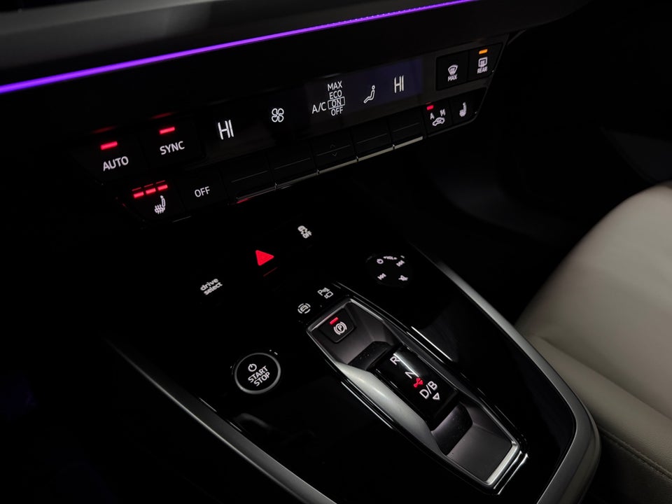 Audi Q4 e-tron 55 S-line quattro 5d