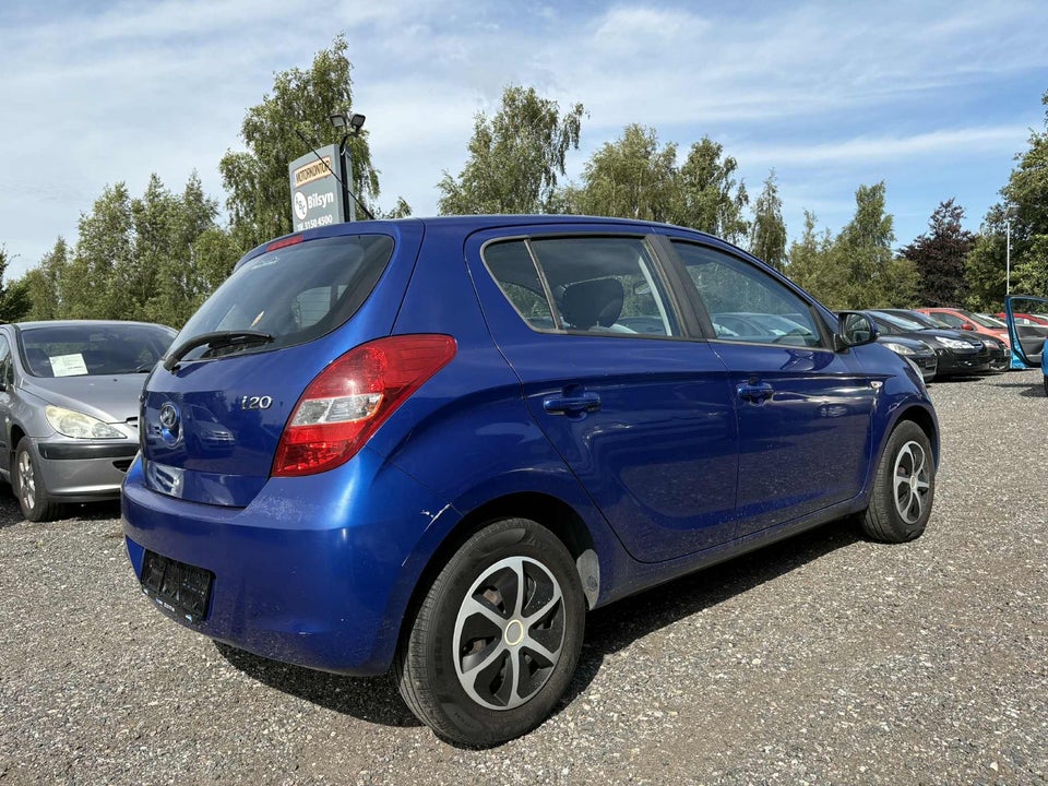Hyundai i20 1,25 Classic 5d