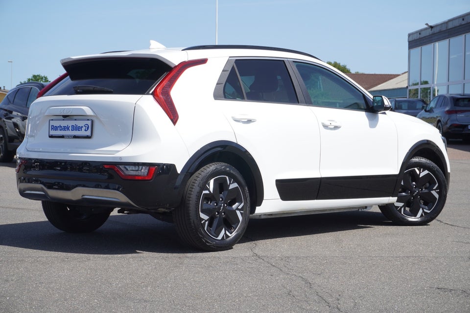 Kia Niro 64 EV Inspire 5d
