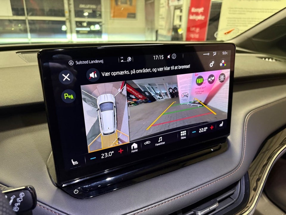 Skoda Enyaq 80x iV Founders Edition 5d