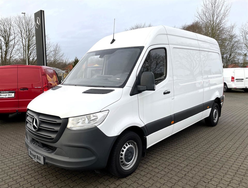 Mercedes Sprinter 215 2,0 CDi A2 Kassevogn aut. FWD