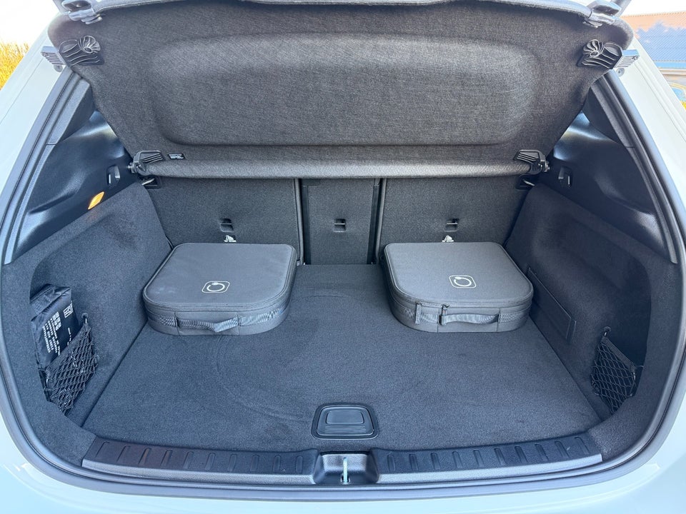 Mercedes EQA250+ AMG Premium 5d