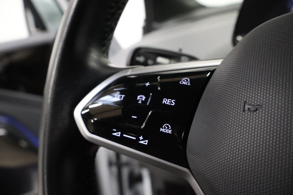 VW ID.4 77 Style 4Motion 5d