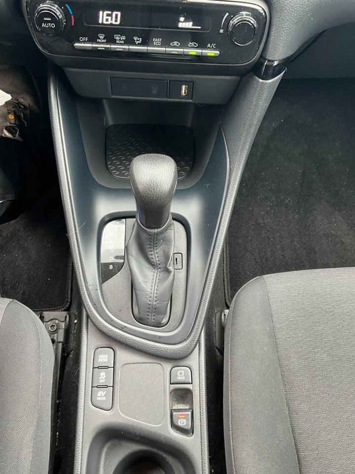 Mazda 2 1,5 Hybrid Pure CVT 5d