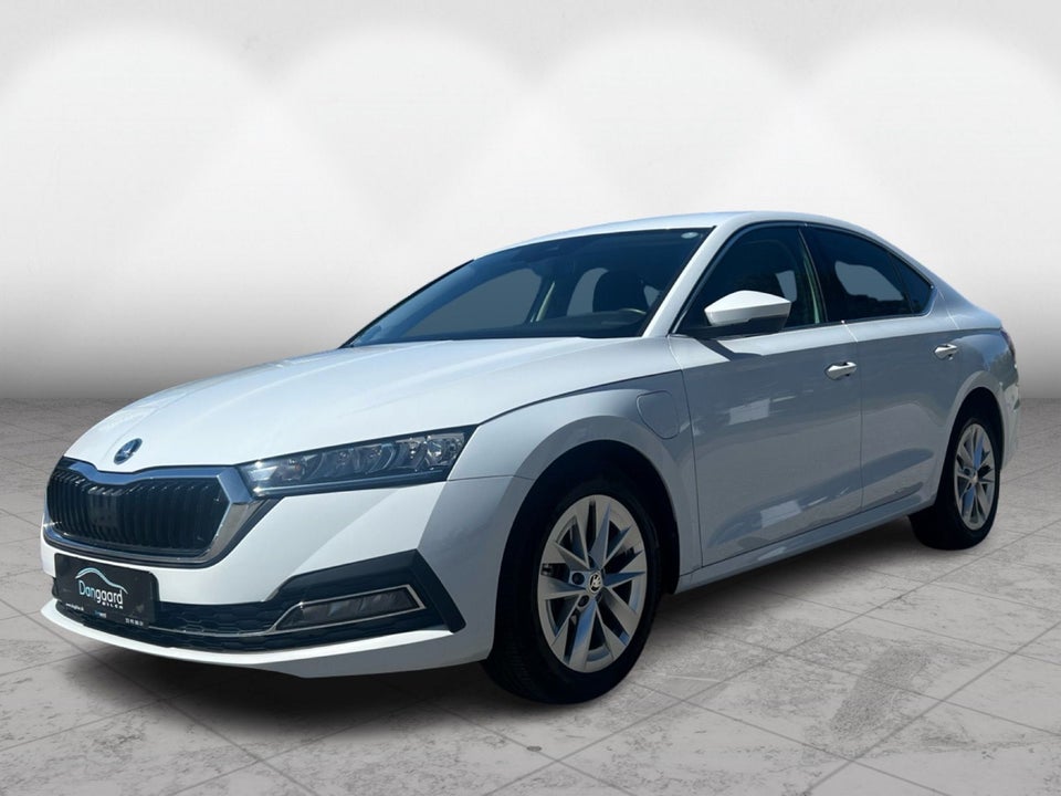 Skoda Octavia 1,4 TSi iV Plus DSG 5d