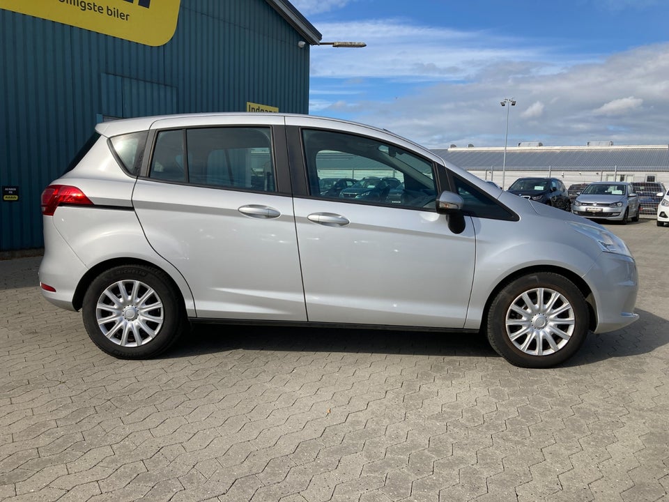 Ford B-MAX 1,0 SCTi 100 Trend 5d