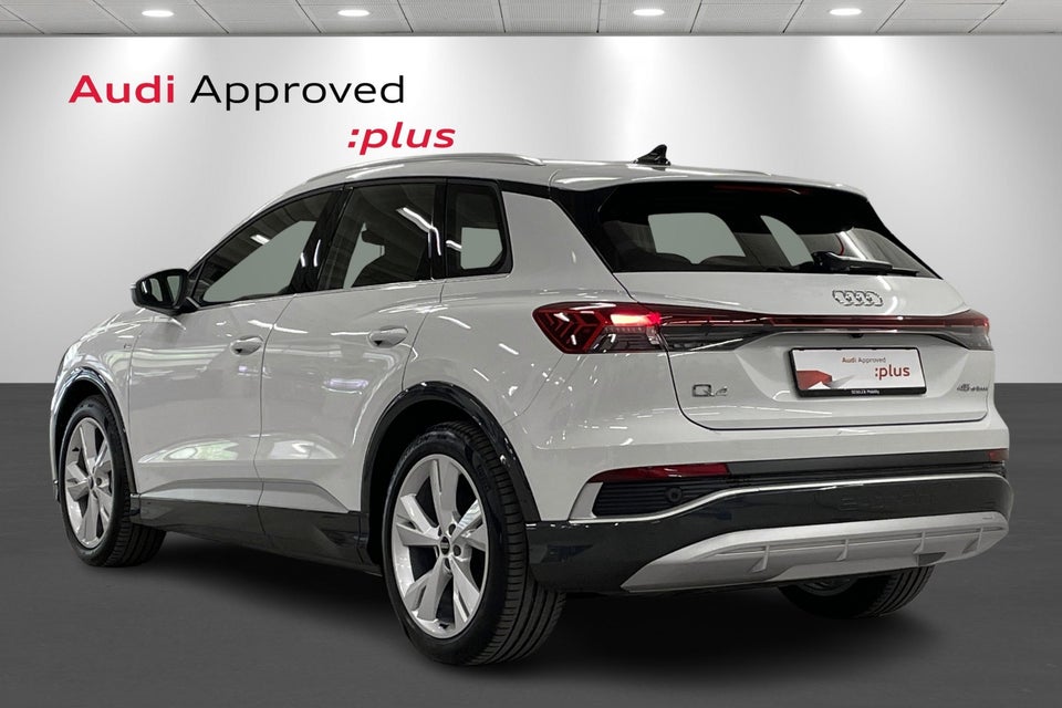 Audi Q4 e-tron 45 S-line 5d
