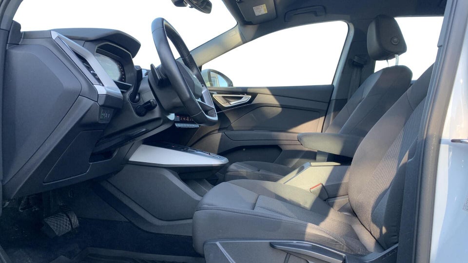 Audi Q4 e-tron 40 Attitude 5d