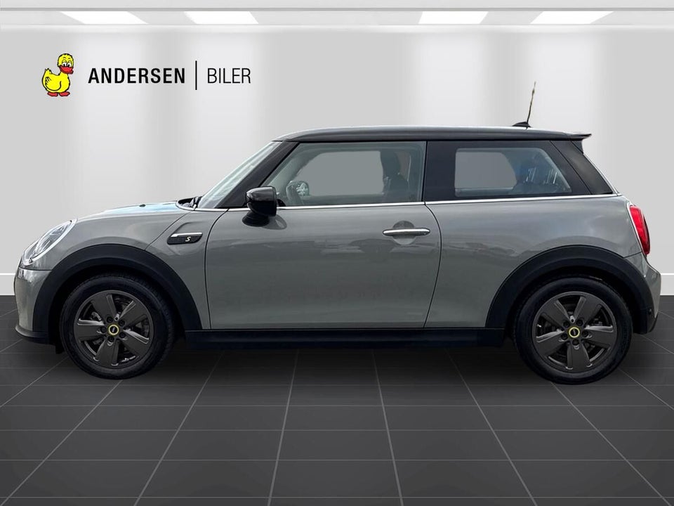 MINI Cooper SE Essential 3d