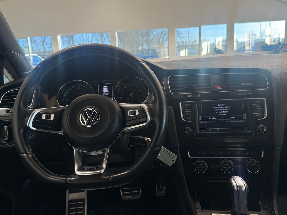 VW Golf VII 1,4 GTE DSG 5d