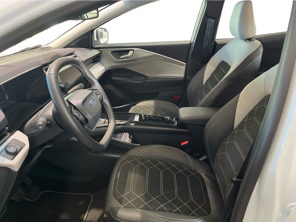 Ford Puma 46 Gen-E Premium 5d