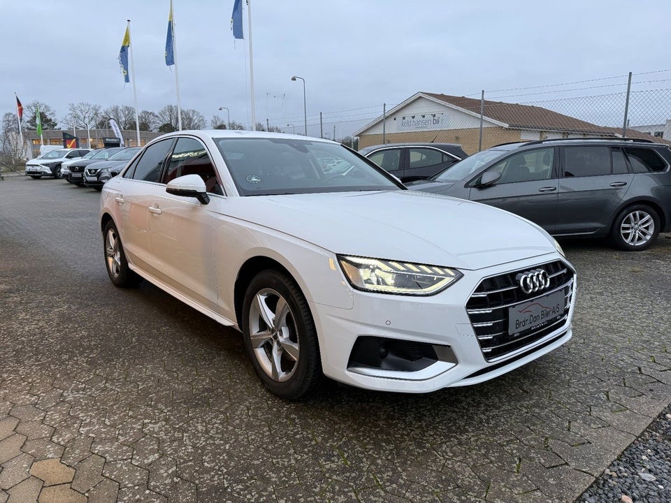 Audi A4 40 TFSi Advanced Prestige Tour plus S-tr. 4d