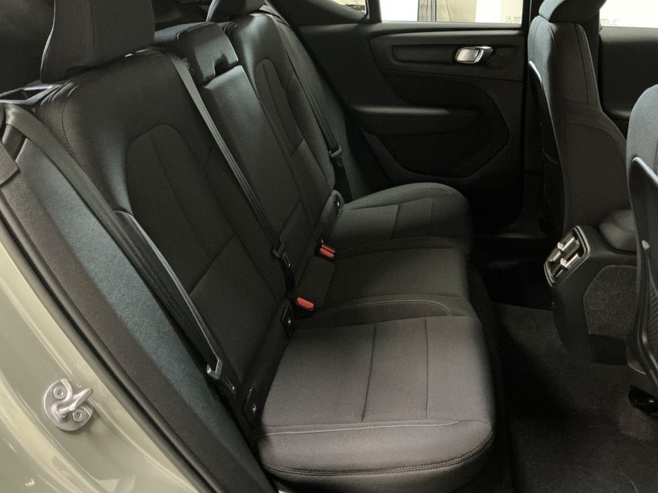 Volvo XC40 ReCharge Plus 5d