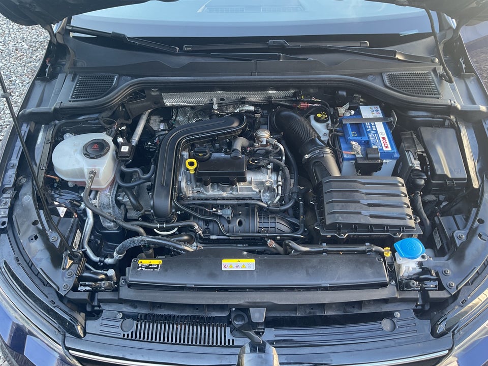 VW Golf VIII 1,0 TSi 110 5d