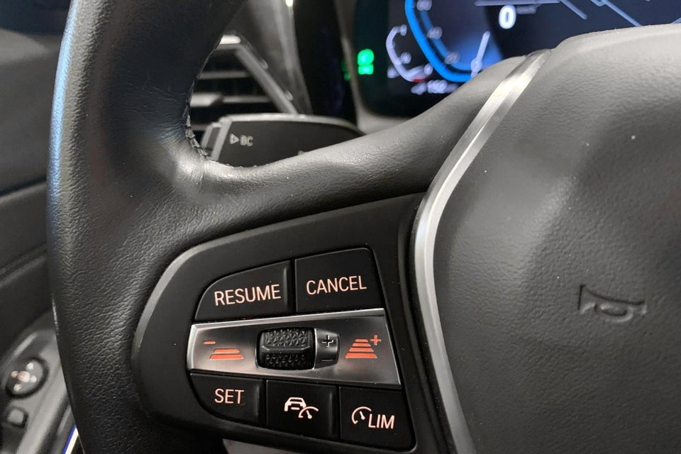 BMW 330e 2,0 Touring Sport Line aut. 5d