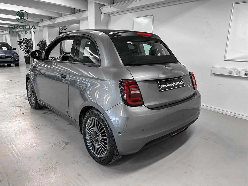 Fiat 500e Icon Cabrio 2d