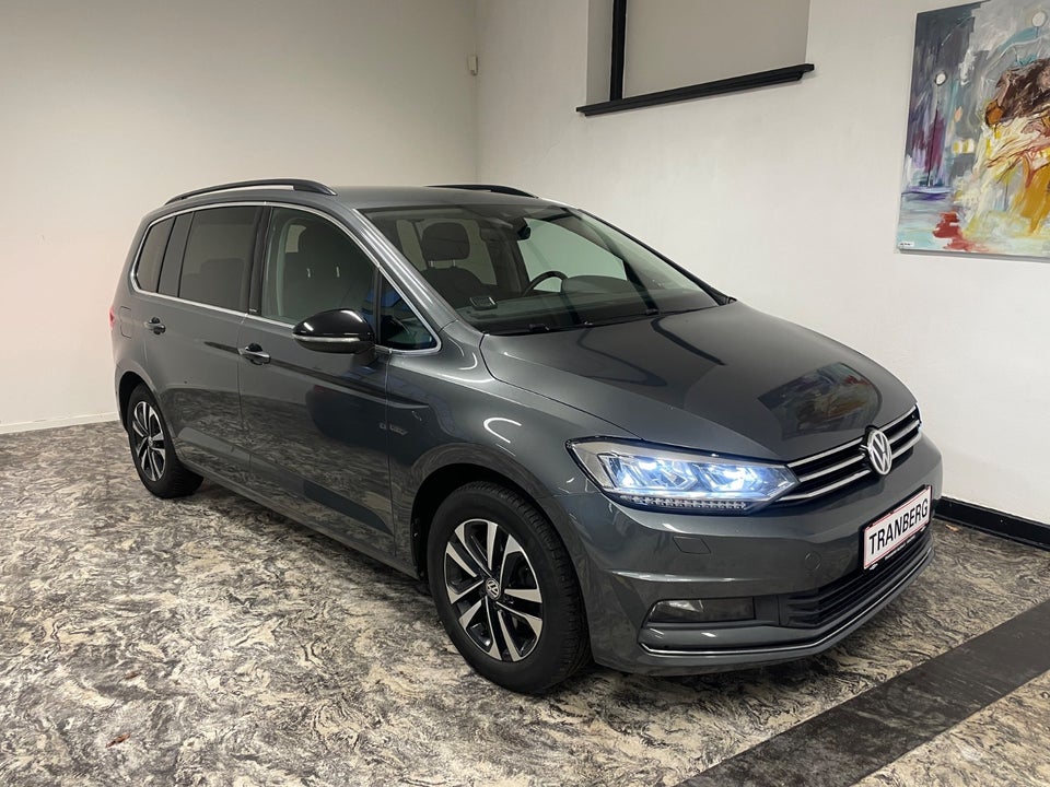 VW Touran 1,6 TDi 115 IQ.Drive DSG 7prs 5d