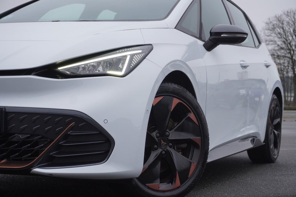 Cupra Born 58 e-Boost 5d