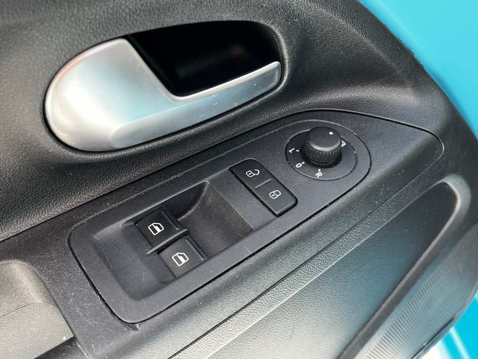 VW e-Up! Move Up! 5d