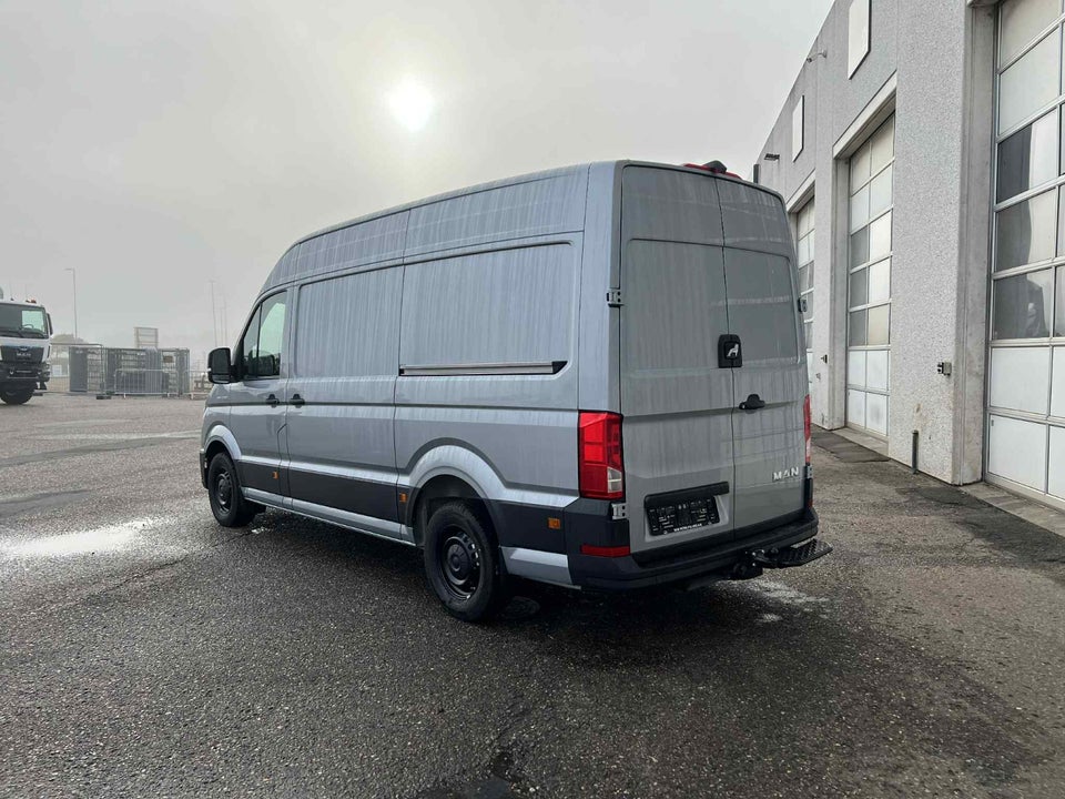 MAN TGE 2,0 3.160 Kassevogn L3H3 aut. RWD