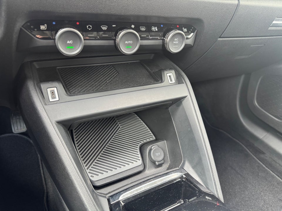 Citroën C4 1,2 PureTech 130 Chevron Sport+ EAT8 5d