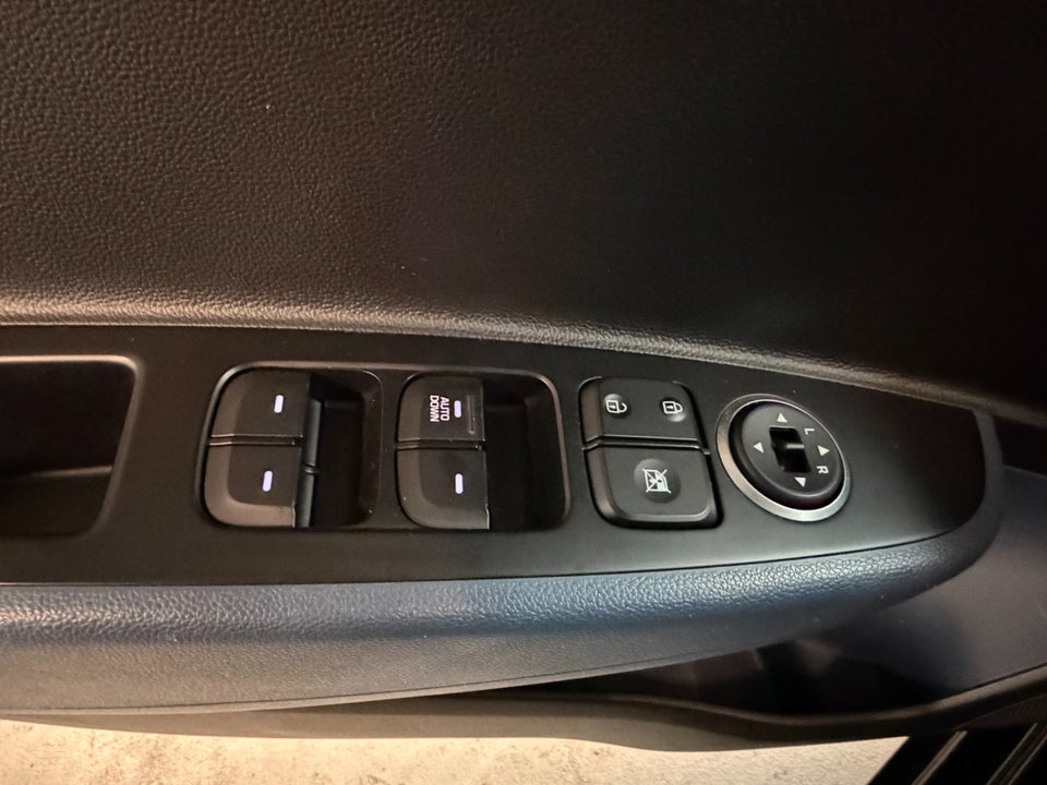 Hyundai i10 1,0 Passion 5d