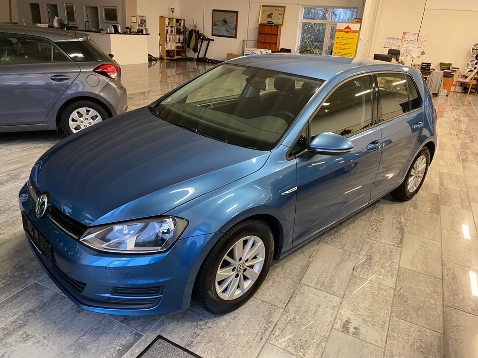 VW Golf VII 1,6 TDi 110 BlueMotion 5d