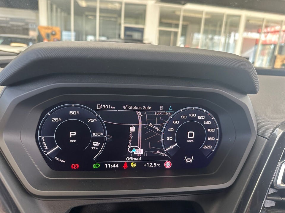 Audi Q4 e-tron 40 S-line 5d