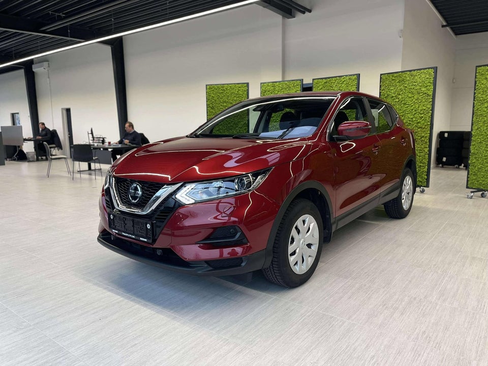 Nissan Qashqai 1,3 Dig-T 140 Visia 5d