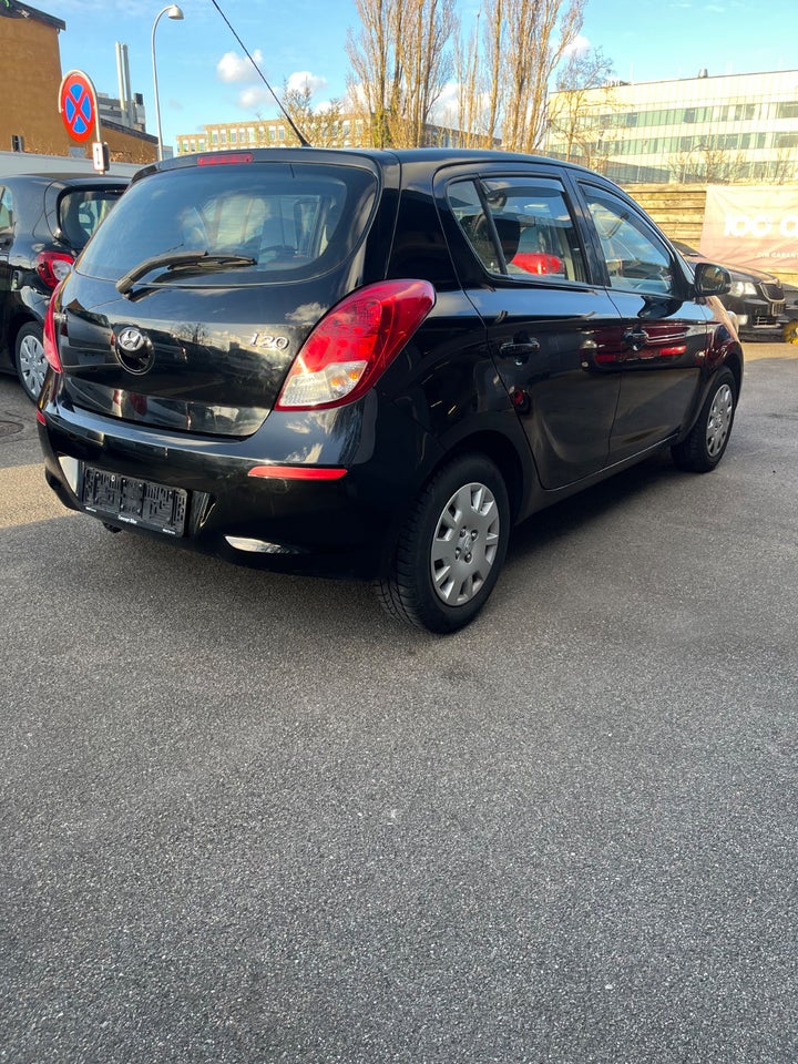 Hyundai i20 1,25 Comfort 5d